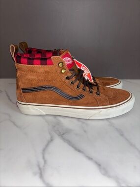 Vans Sk8 Hi MTE Men’s Brown Suede High-Top Sneakers with Red Plaid Collar